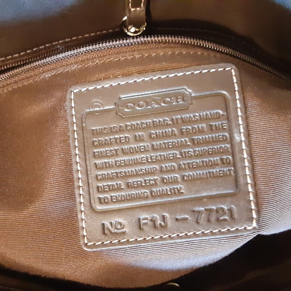 Coach Vintage Signature Wool & Leather Handbag - Picture 6 of 16